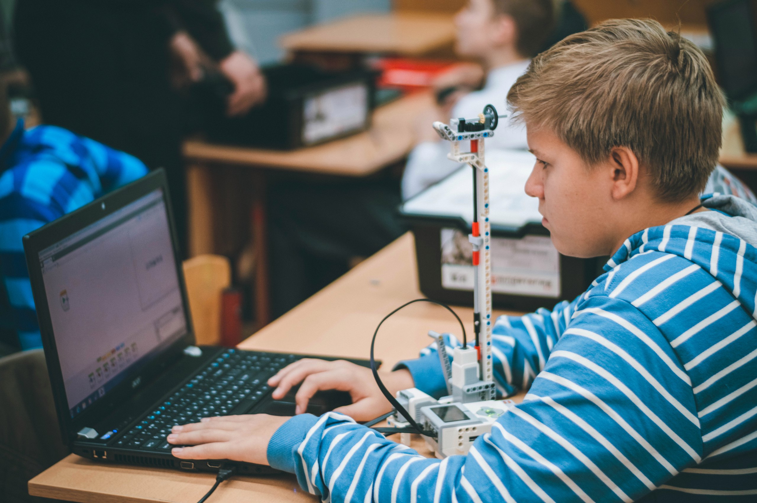 Робототехника для детей академия Роботов, фотография 6
