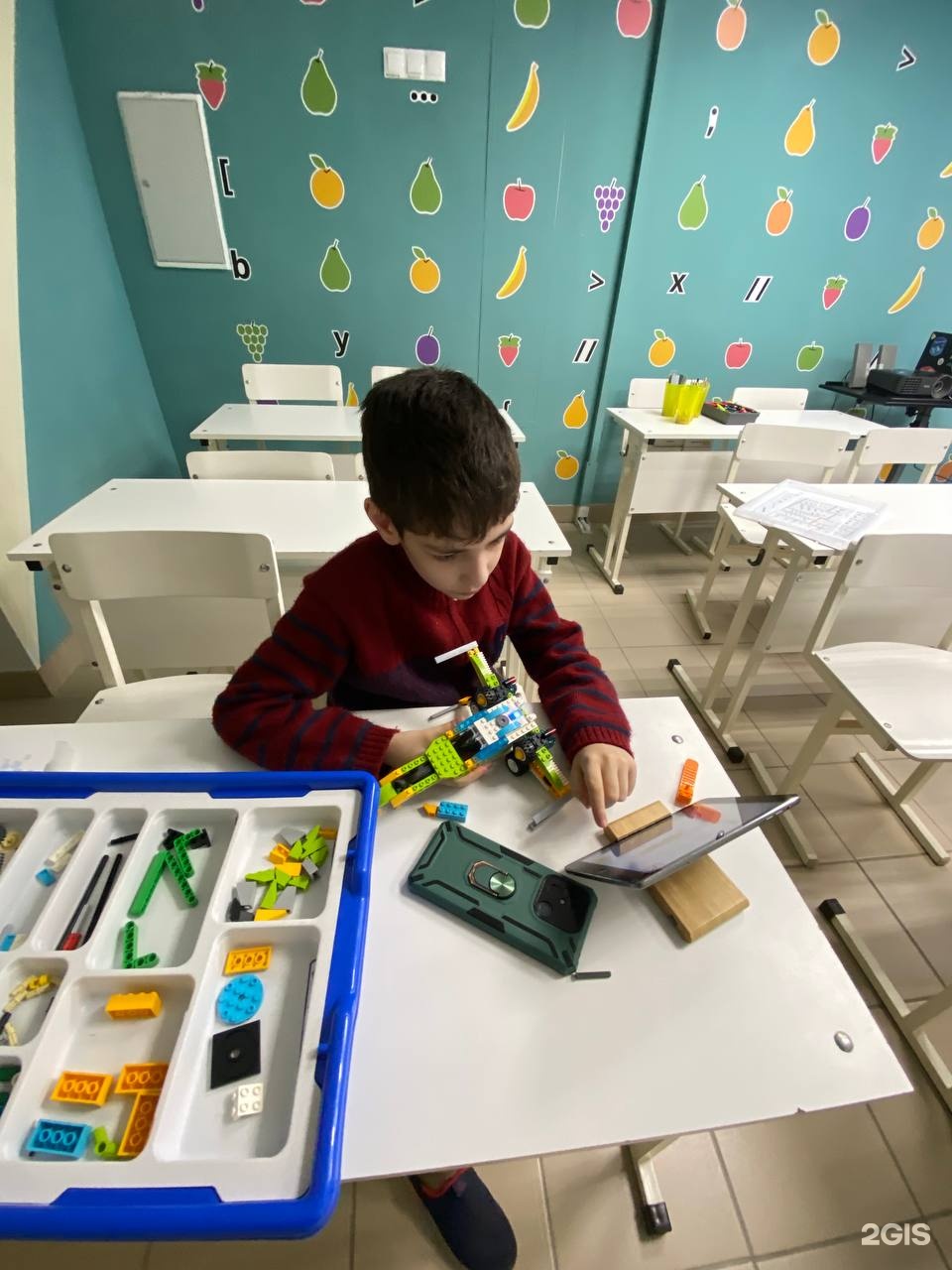 LegoРобот, секция по робототехнике, фотография 1