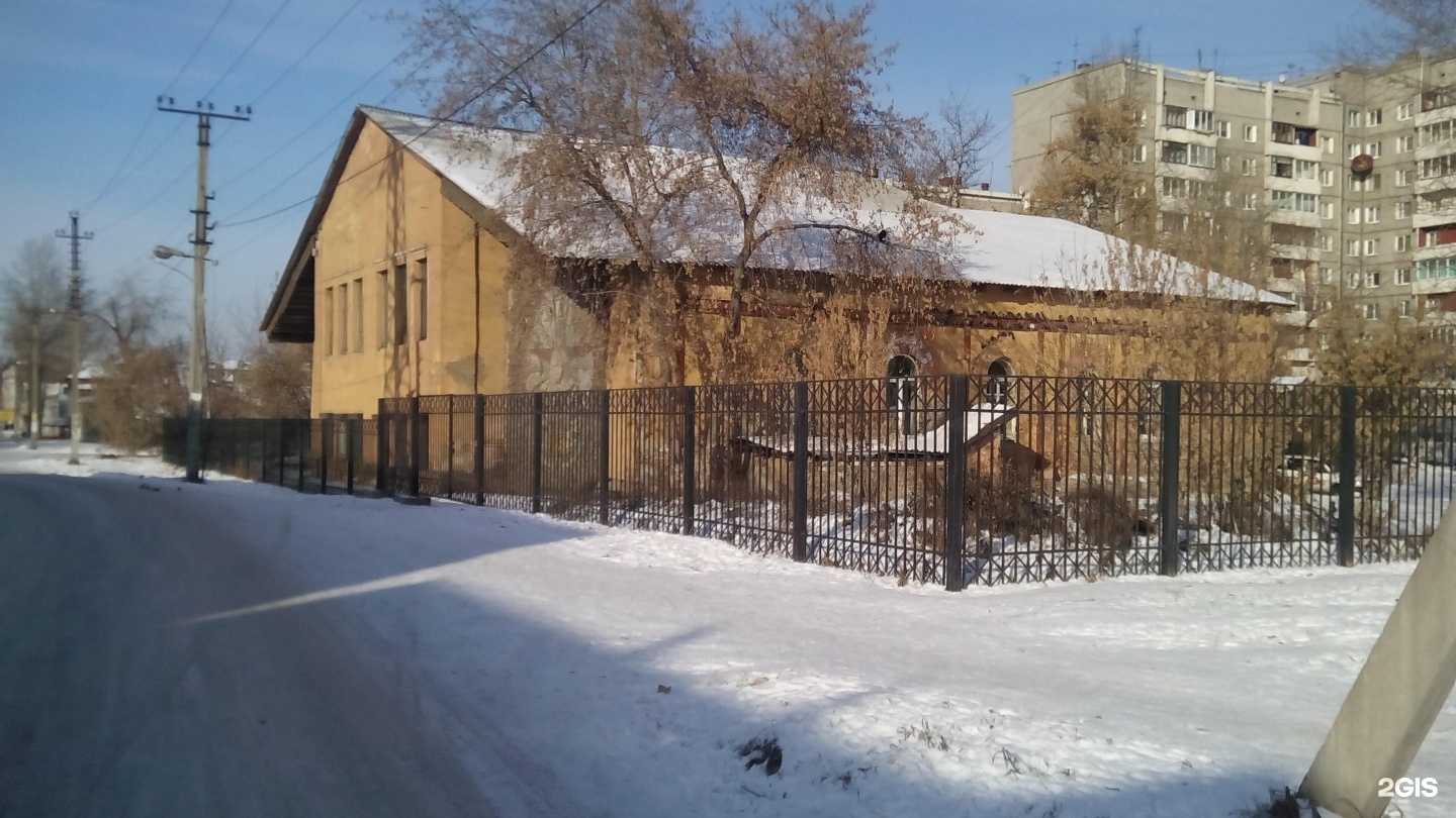 Фабрика роботов, фотография 2
