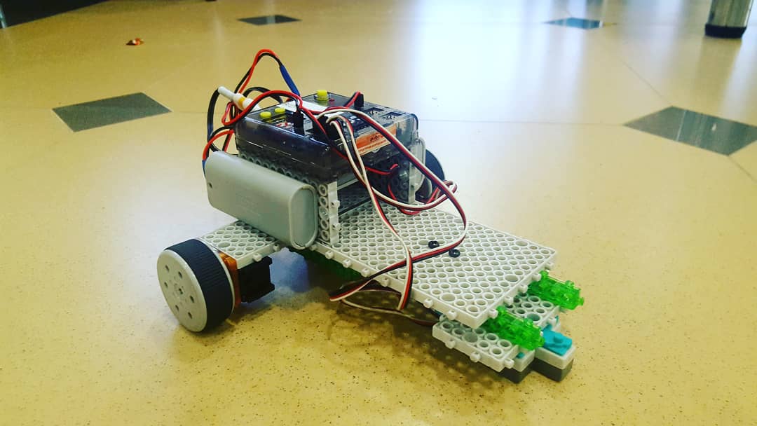 Hi Robots, фотография 3