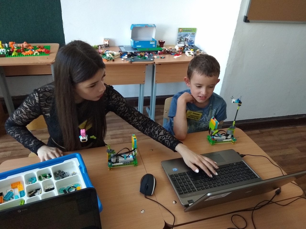 Детский центр робототехники Умник, филиал Уралмаш, фотография 2