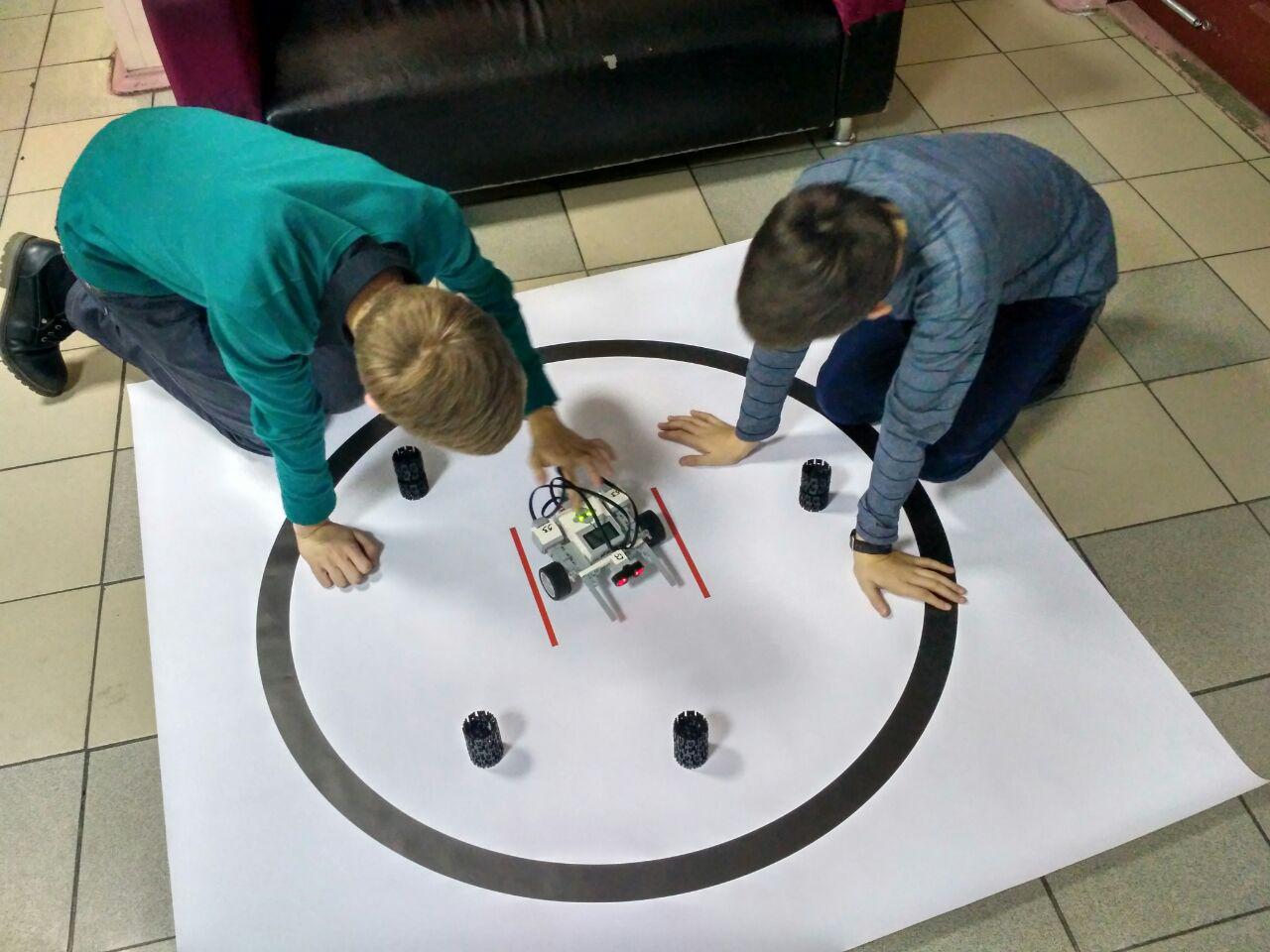 Школа робототехники и программирования Лига Роботов, фотография 1