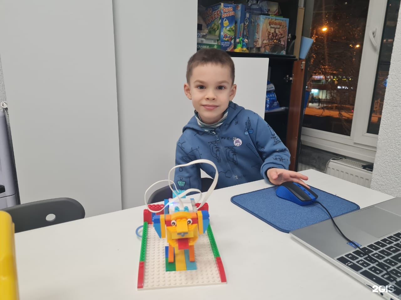 Лига роботов, школа робототехники и программирования, фотография 1