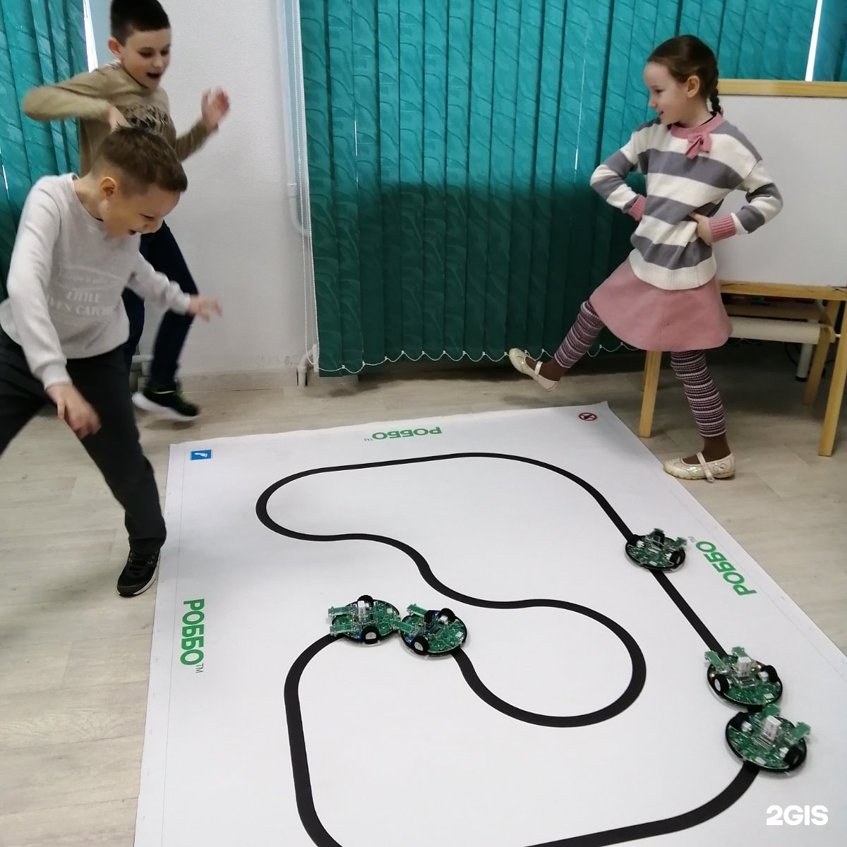 МашинариУМ, школа робототехники, программирования и 3D моделирования, фотография 1